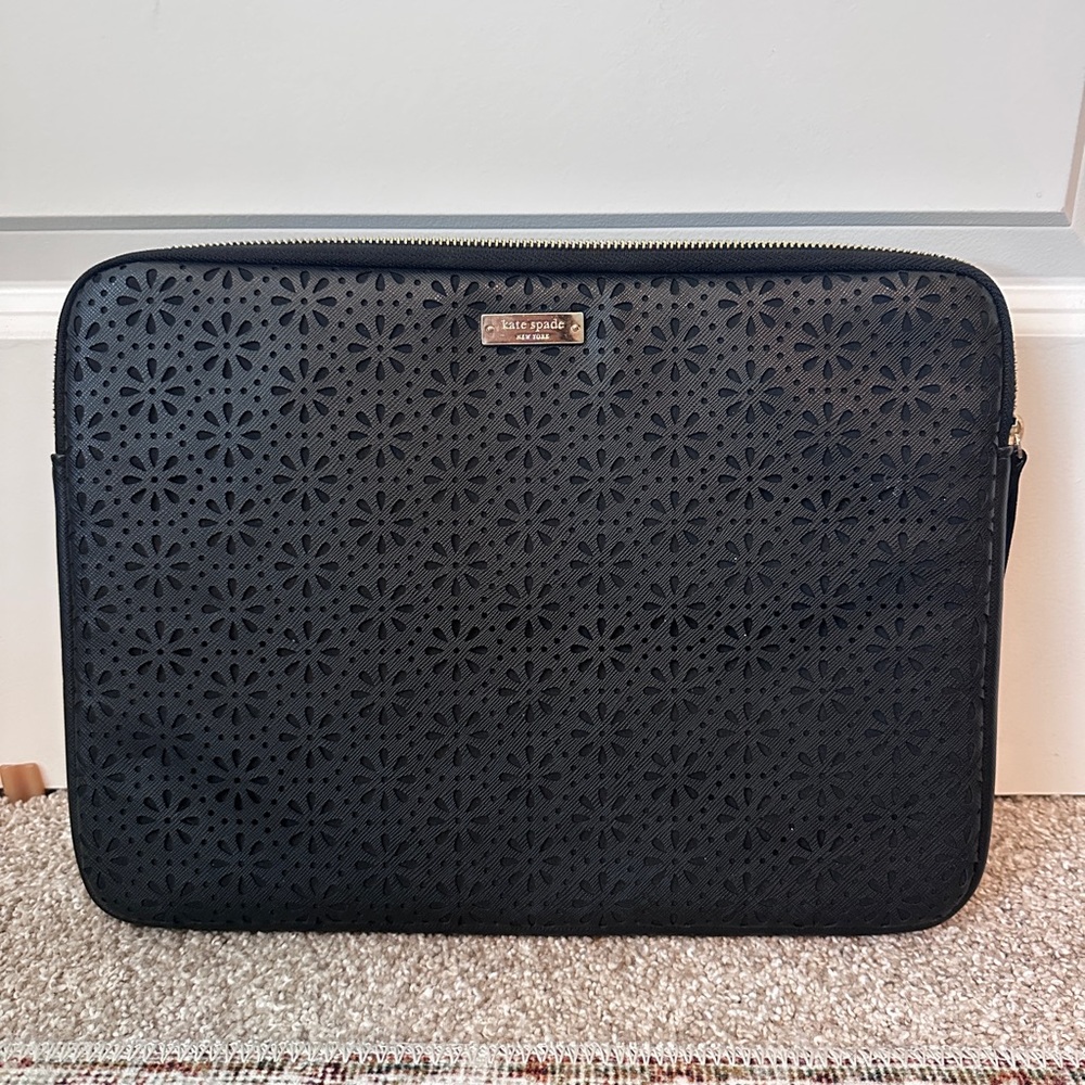 Like New Kate Spade Black Floral Cutout Laptop Sleeve